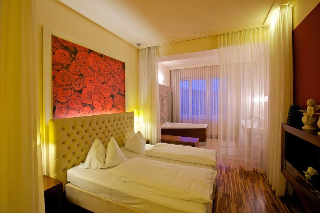 Hotel-Restaurant Allmer Weiz Δωμάτιο φωτογραφία