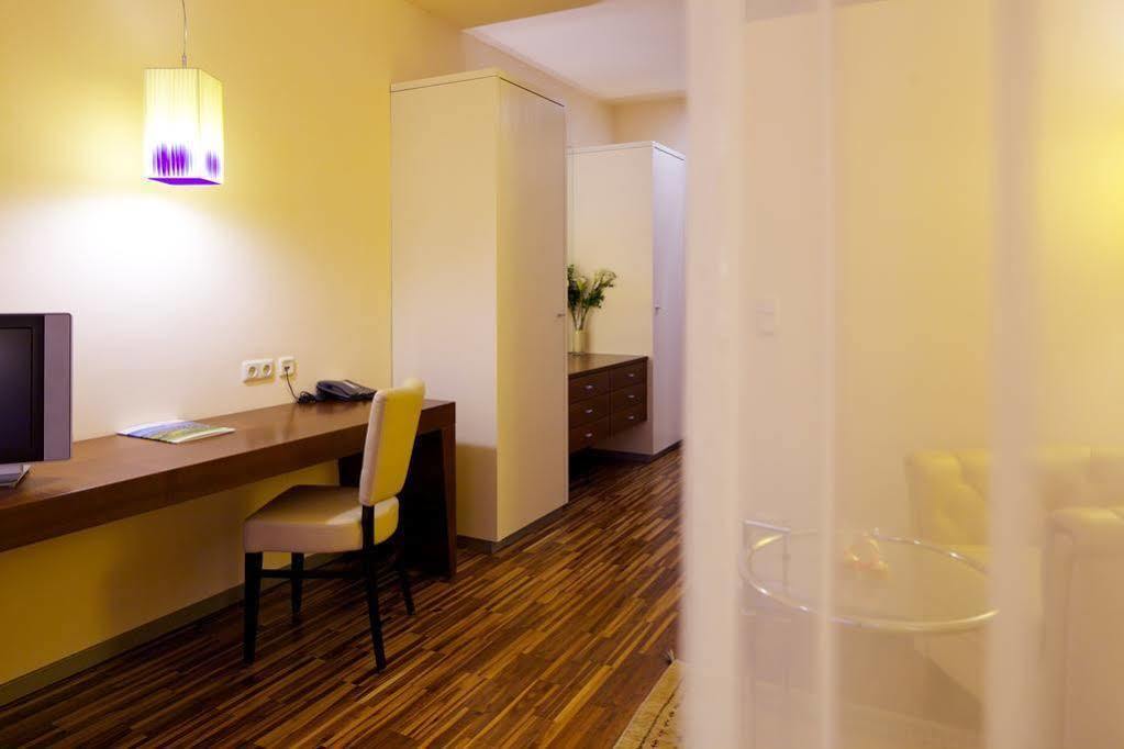 Hotel-Restaurant Allmer Weiz Εξωτερικό φωτογραφία